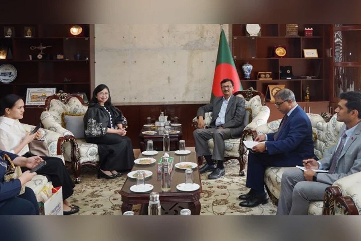 রোহিঙ্গা সংকটের টেকসই সমাধানে ফিলিপাইনের সমর্থন চান পররাষ্ট্র উপদেষ্টা