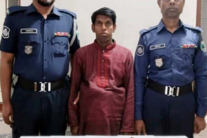বগুড়ায় গ্রাম্য কবিরাজকে হত্যার ঘটনায় শ্রমিকলীগ নেতা গ্রেপ্তার