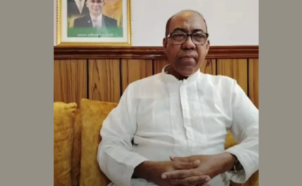 ‘স্বাস্থ্য ভালো রাখার জন্য আস্তে আস্তে খেতে বলেছি’, ভিডিওর ব্যাখ্যা দিলেন বিএনপি নেতা 3 বুলু 1742312524 ‘স্বাস্থ্য ভালো রাখার জন্য আস্তে আস্তে খেতে বলেছি’, ভিডিওর ব্যাখ্যা দিলেন বিএনপি নেতা