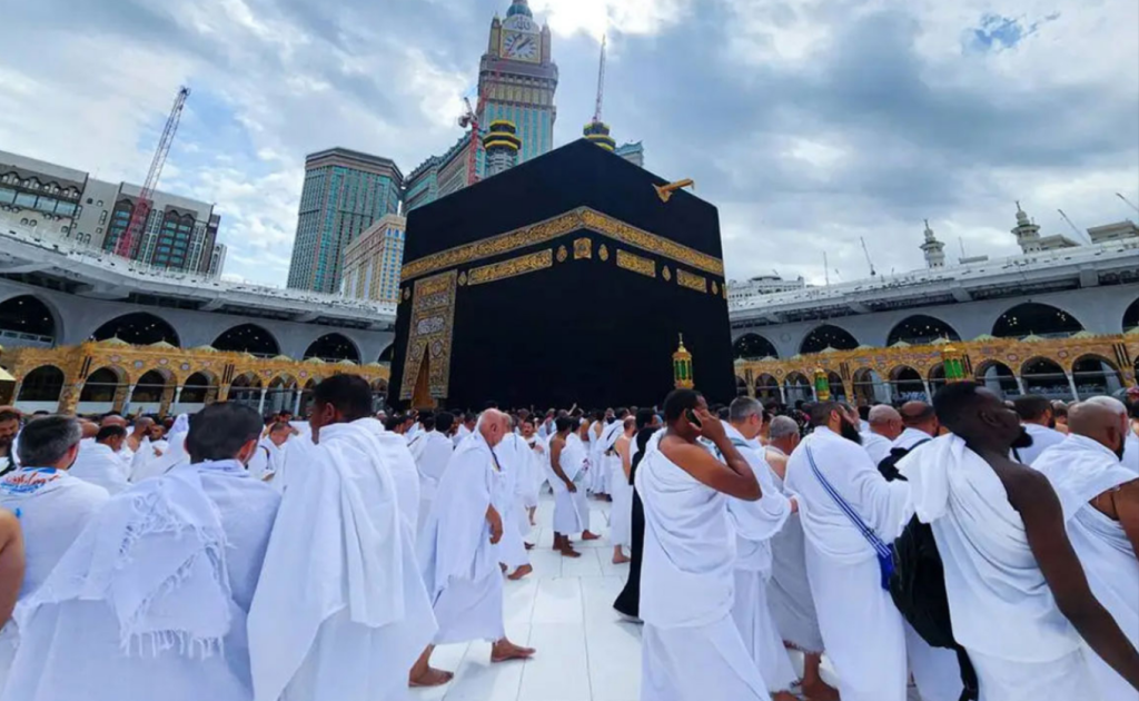 মক্কা 1742818046 ২০২৫ সালের হজযাত্রীদের ম্যানিনজাইটিস টিকা বাধ্যতামূলক করল সৌদি