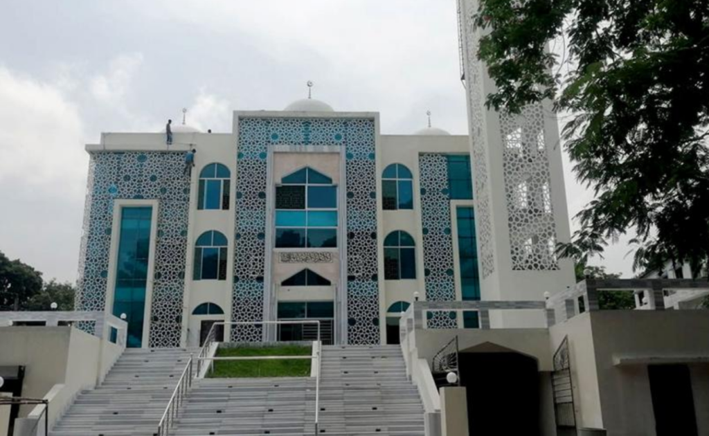 মডেল মসজিদ প্রকল্পে দুর্নীতি, সাবেক পরিচালক শফিকুল বরখাস্ত 3 মডেল মসজিদ 1742038125 মডেল মসজিদ প্রকল্পে দুর্নীতি, সাবেক পরিচালক শফিকুল বরখাস্ত