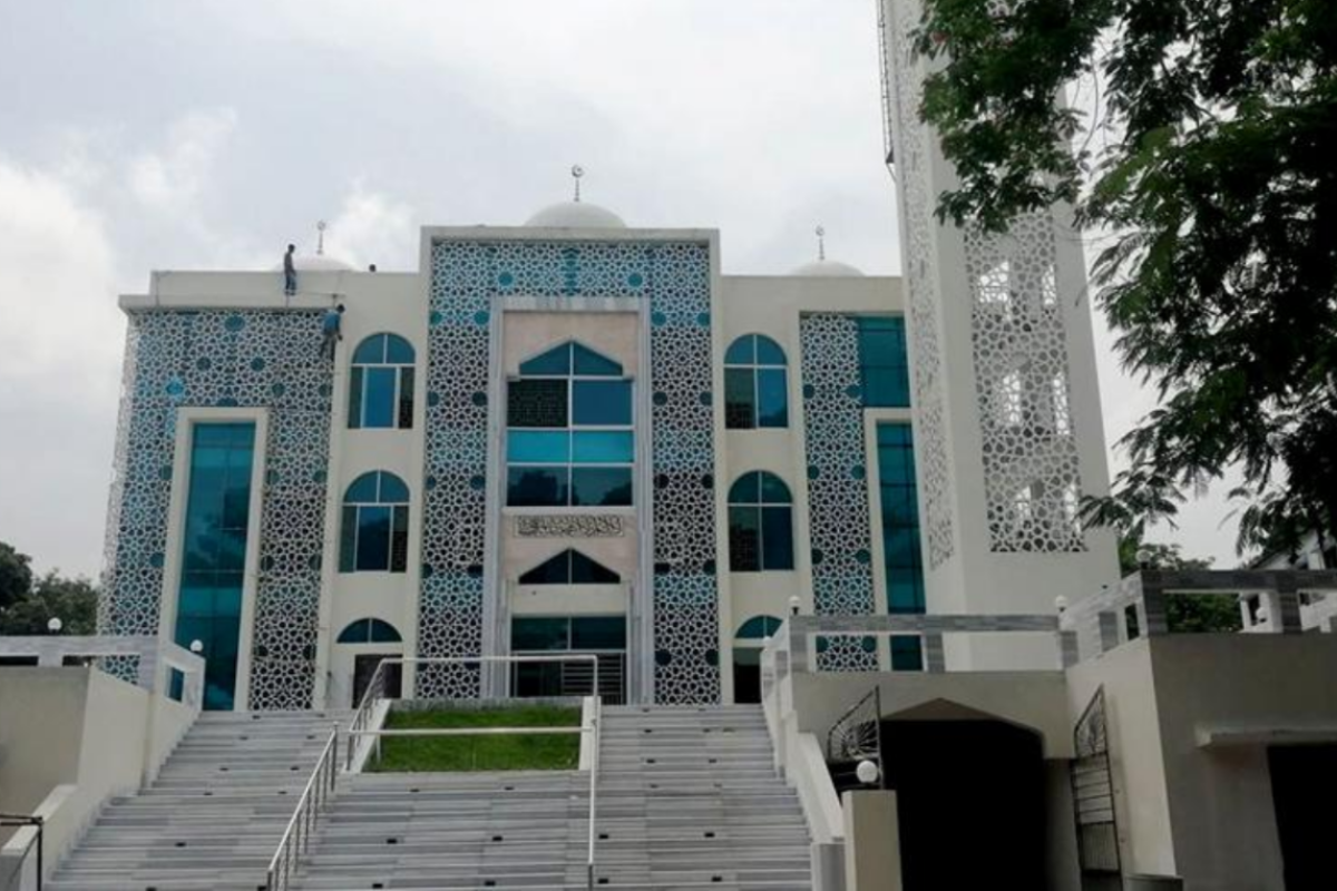মডেল মসজিদ প্রকল্পে দুর্নীতি, সাবেক পরিচালক শফিকুল বরখাস্ত