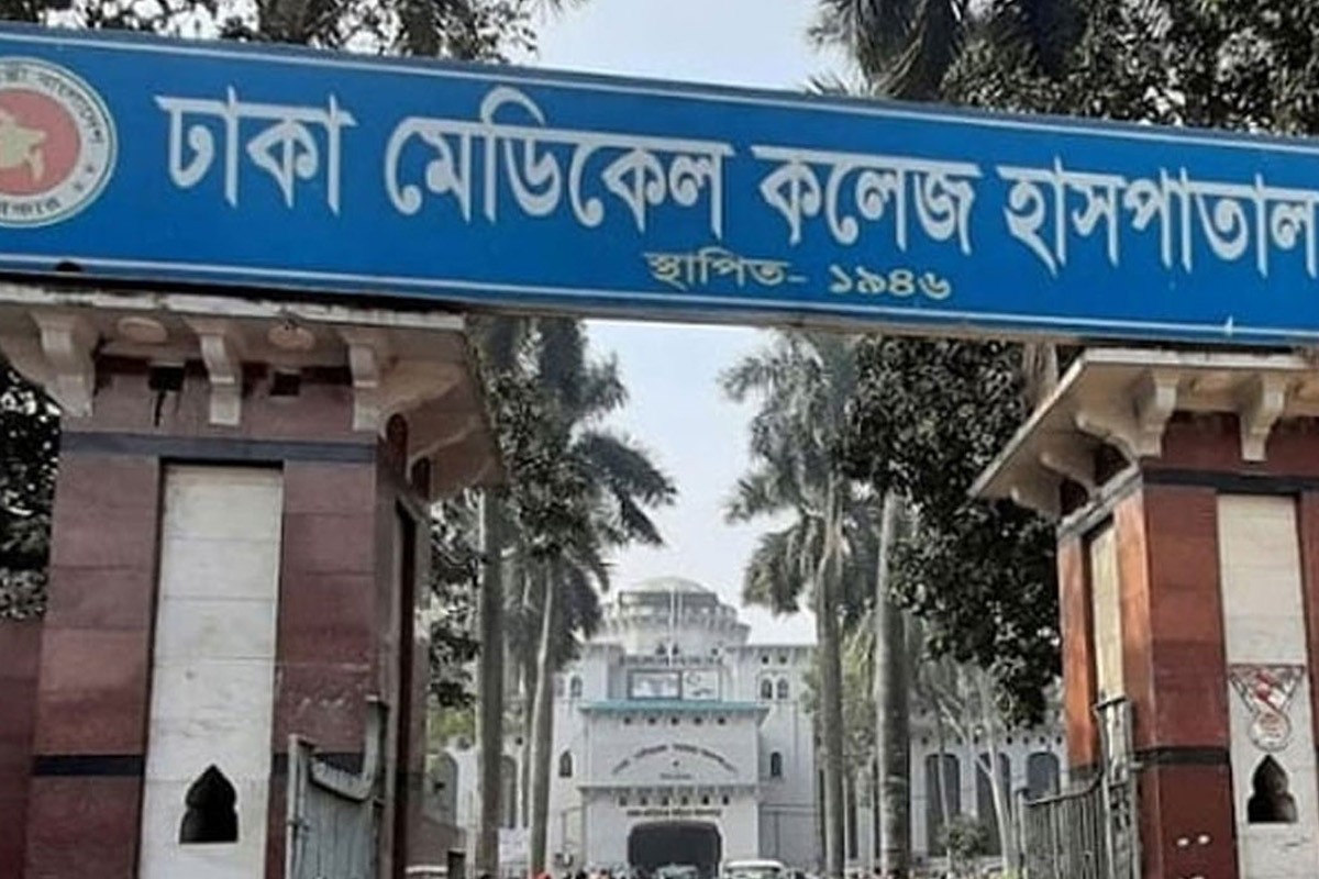 ঢাকায় সড়ক দুর্ঘটনায় প্রাণ গেলো যুবকের