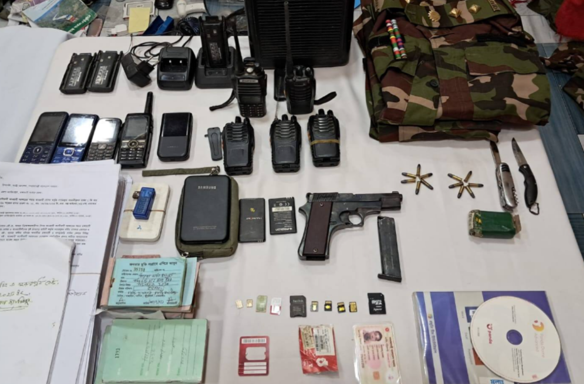 ইউপিডিএফের গোপন আস্তানায় সেনা অভিযান, অস্ত্রসহ সরঞ্জাম উদ্ধার