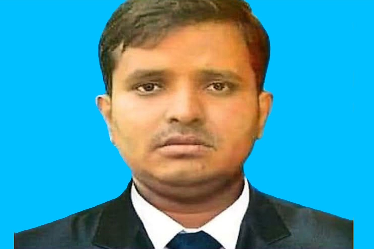 মাদারীপুরে রাষ্ট্রদ্রোহ মামলায় প্রাথমিকের শিক্ষক গ্রেপ্তার