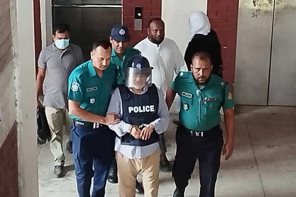 জি কে শামীমের সাড়ে পাঁচ বছরের কারাদণ্ড, খালাস পেলেন মা
