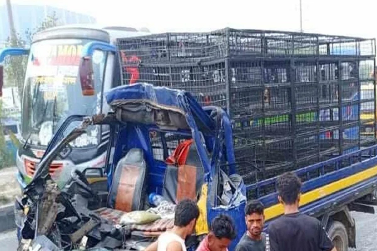 গাজীপুর ও কুষ্টিয়ায় পৃথক সড়ক দুর্ঘটনায় চার জনের মৃত্যু