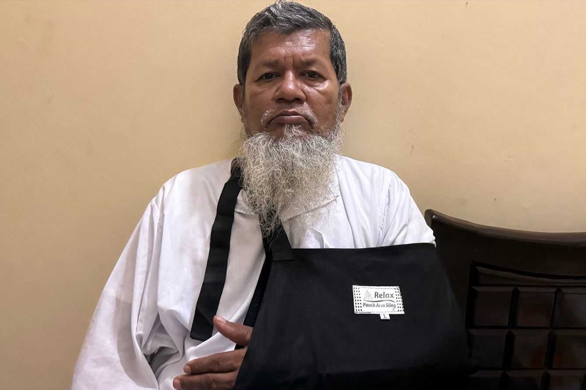 লক্ষ্মীপুরে তথ্য উপদেষ্টার বাবার ওপর হামলা