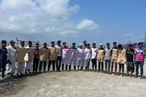 জলবায়ু সুবিচারের দাবিতে পটুয়াখালীতে তরুণদের ধর্মঘট ও পদযাত্রা