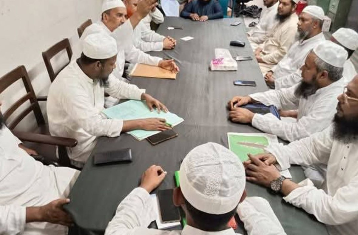 ২৩ এপ্রিল ভারতীয় দূতাবাস অভিমুখে গণমিছিলের ডাক খেলাফত মজলিসের