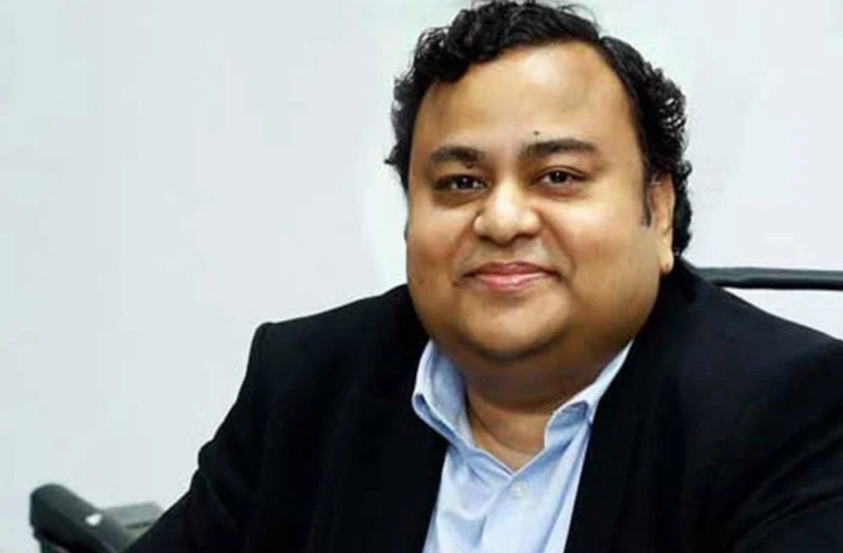 অর্থ আত্মসাতের চেষ্টার অভিযোগে নাফিজ সরাফাতসহ চারজনের বিরুদ্ধে দুদকের মামলা