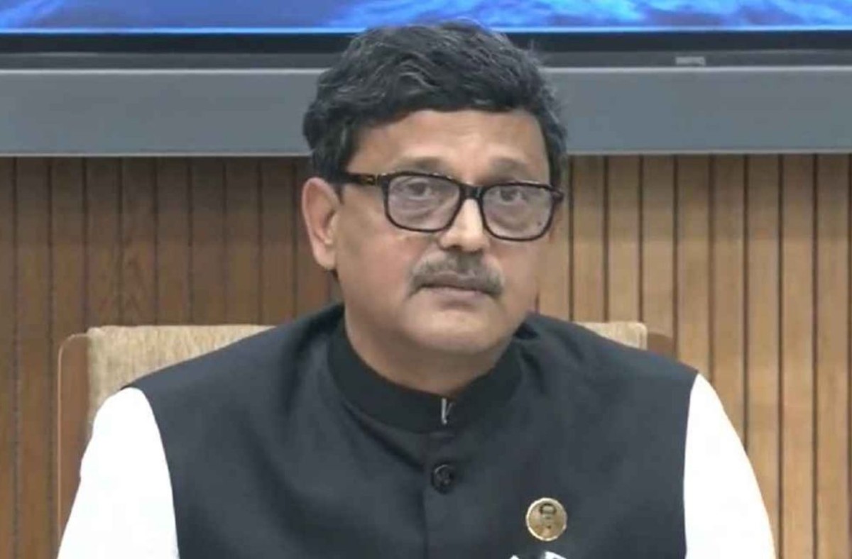 অবৈধ সম্পদ অর্জনের অভিযোগে সাবেক নৌ প্রতিমন্ত্রী খালিদের বিরুদ্ধে দুদকের মামলা