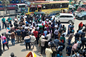 ইসরায়েলের বর্বরতার প্রতিবাদে ঢাকার মার্কিন দূতাবাসের কাছে বিক্ষোভ