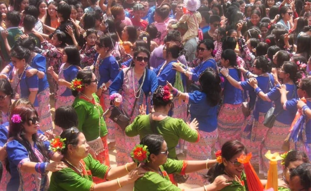 aabbc 13 1744641206 সাংগ্রাই উৎসবে মেতেছে মারমারা