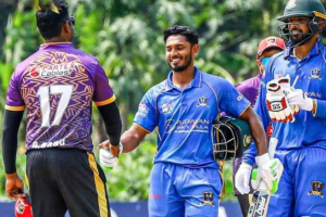 বিধ্বংসী ব্যাটিংয়ে ৫৯ বলে সেঞ্চুরি তামিমের