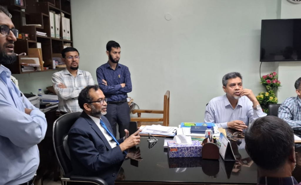 aabbc 30 1744714349 সেগমেন্টাল পাস ফি কমানোর দাবি নিয়ে ভিসির সঙ্গে এনডিএফের বৈঠক