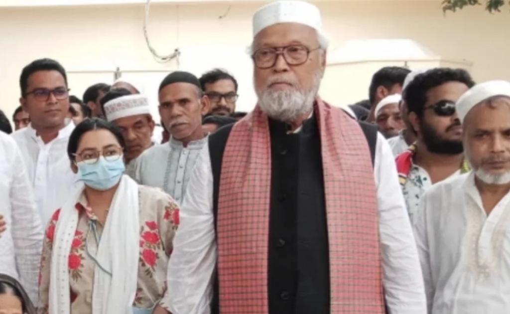 aabbc 3 1743851649 ‘মায়ের কবরের পাশে শপথ করলাম, আজ থেকে আমি জয় বাংলা বলব’