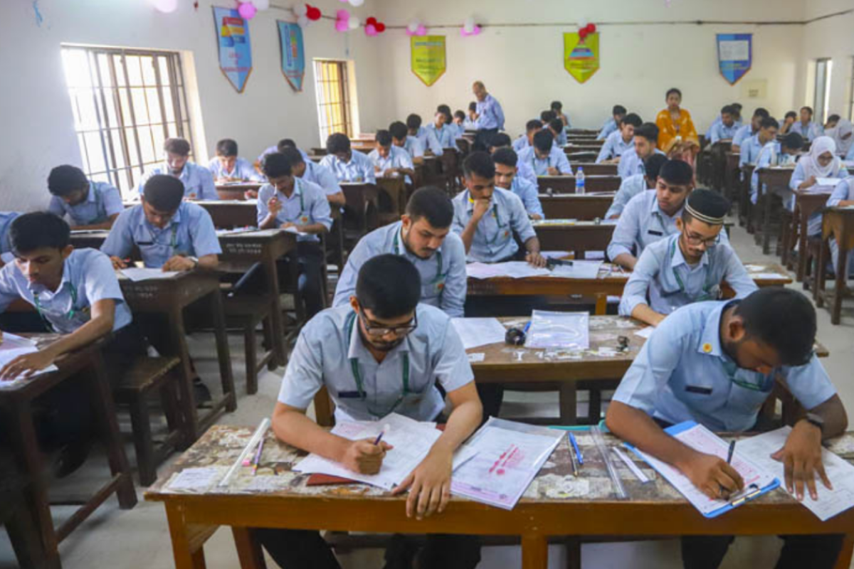 এসএসসি পরীক্ষা কেন্দ্রের ২০০ গজের মধ্যে জনসাধারণের প্রবেশ নিষিদ্ধ: ডিএমপি