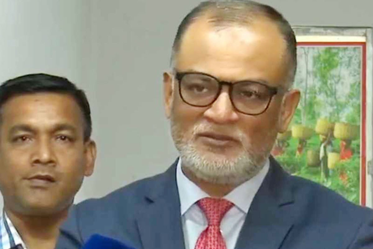 ভারতের ট্রান্সশিপমেন্ট বাতিলে বাংলাদেশ কোনো সমস্যাবোধ করছে না: বাণিজ্য উপদেষ্টা
