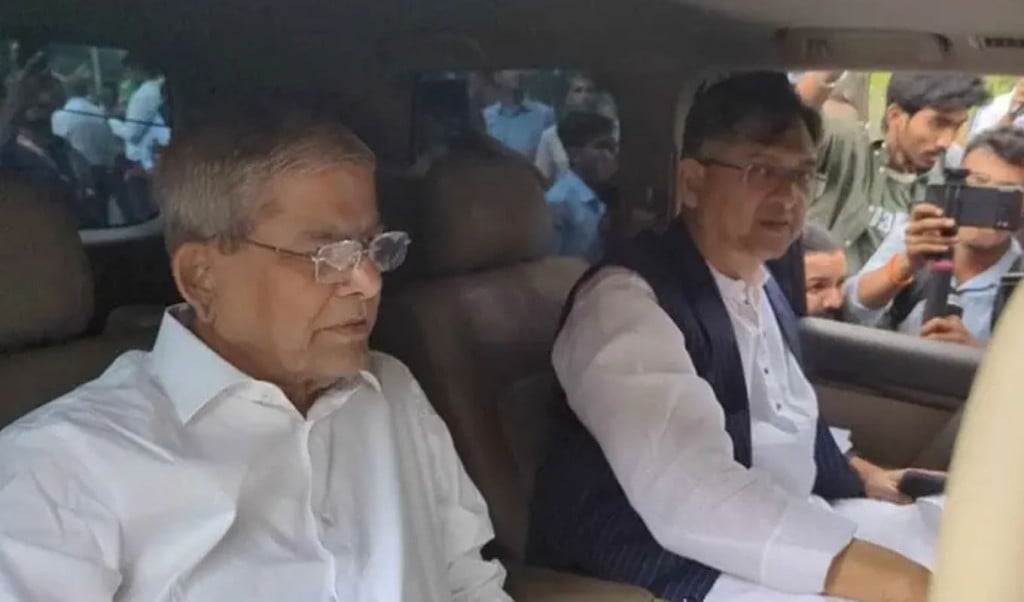 নির্বাচনের স্পষ্ট রোডম্যাপ জানতে প্রধান উপদেষ্টার সঙ্গে বৈঠকে বিএনপির প্রতিনিধি দল 3 bnp 1744786392 নির্বাচনের স্পষ্ট রোডম্যাপ জানতে প্রধান উপদেষ্টার সঙ্গে বৈঠকে বিএনপির প্রতিনিধি দল