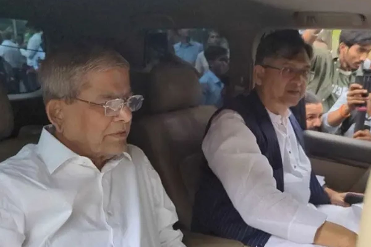 নির্বাচনের স্পষ্ট রোডম্যাপ জানতে প্রধান উপদেষ্টার সঙ্গে বৈঠকে বিএনপির প্রতিনিধি দল