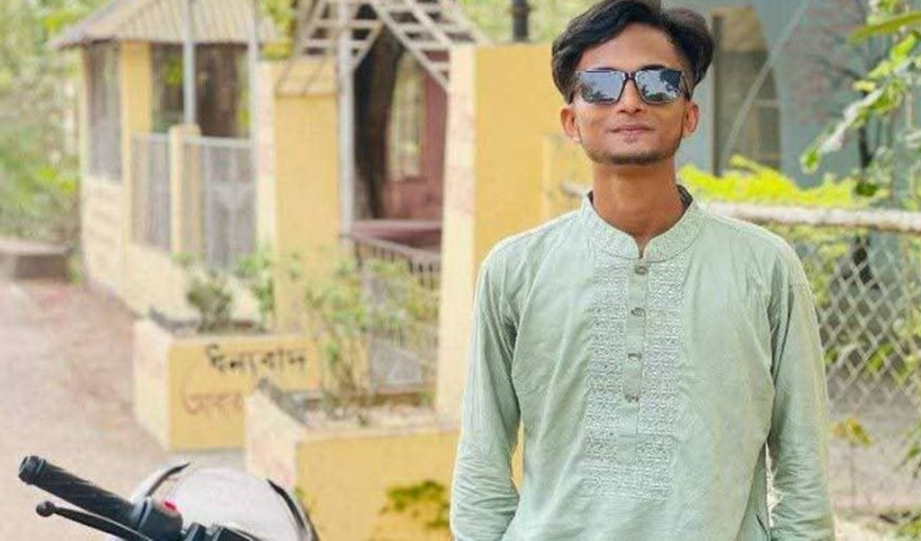 সিলেটে ছাত্রলীগের দুই গ্রুপের কথা কাটাকাটির জেরে ছুরিকাঘাতে এক যুবক নিহত 4 catro 1744775646 সিলেটে ছাত্রলীগের দুই গ্রুপের কথা কাটাকাটির জেরে ছুরিকাঘাতে এক যুবক নিহত