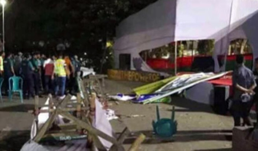 চট্টগ্রামের ডিসি হিলে বর্ষবরণ অনুষ্ঠানের মঞ্চ ভাঙচুর, আটক ৬ 3 ctgbhan 1744606200 চট্টগ্রামের ডিসি হিলে বর্ষবরণ অনুষ্ঠানের মঞ্চ ভাঙচুর, আটক ৬