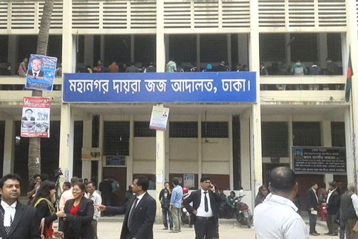 ৬৪ আইনজীবীকে কারাগারে পাঠানোর আদেশ, ১৯ জনের জামিন