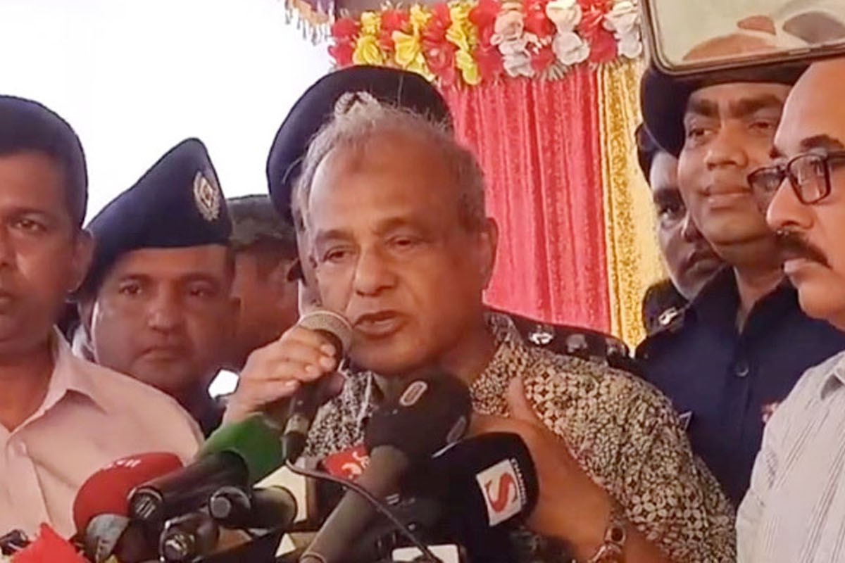 মিথ্যা সংবাদ দিলে প্রচার বেশি হয়, এজন্য তারা মিথ্যা সংবাদ দেন: স্বরাষ্ট্র উপদেষ্টা