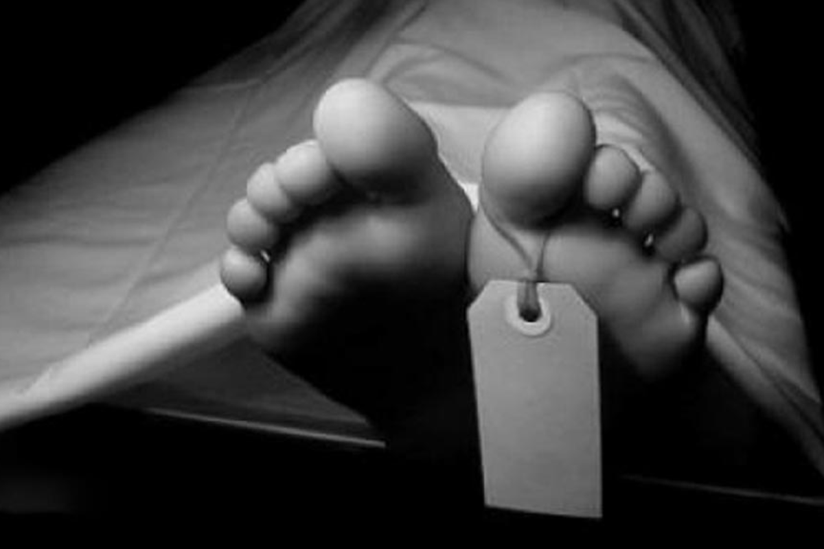 বৈশাখী মেলায় ঘুরাতে এনে স্ত্রীকে গলা কেটে হত্যা