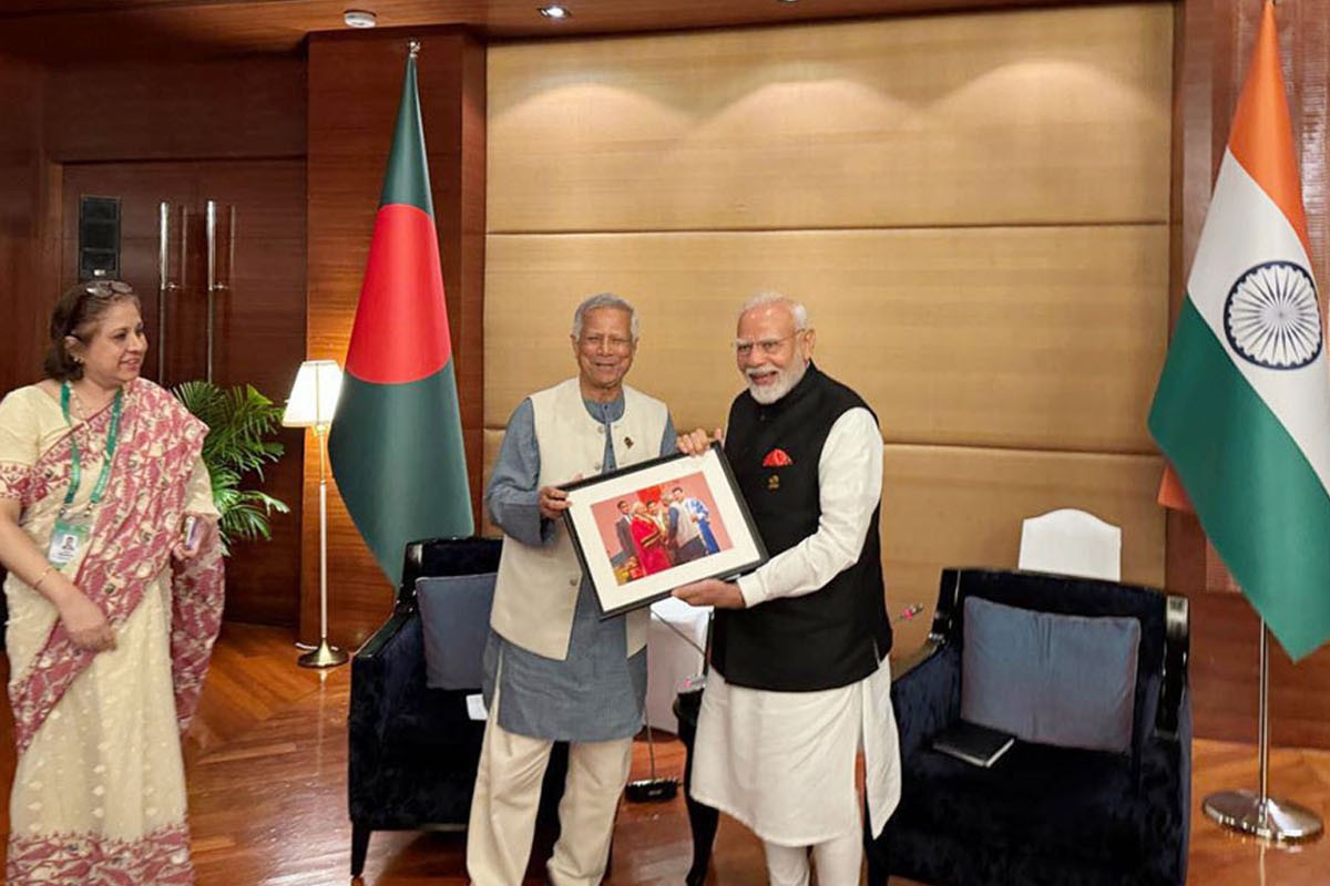 নরেন্দ্র মোদীকে উপহার দেওয়া ছবি সম্পর্কে যা জানা গেলো