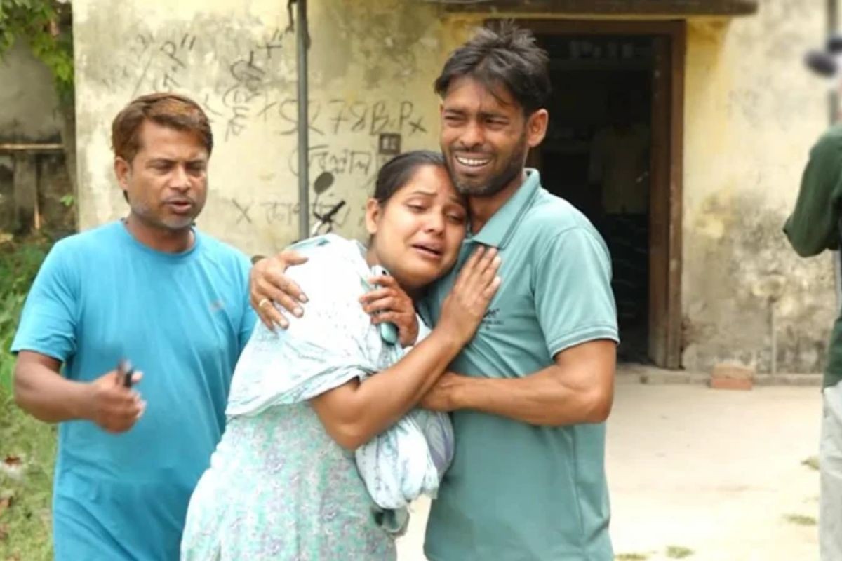 কুষ্টিয়ায় চুরির অভিযোগে  রিকশাচালককে পিটিয়ে হত্যা