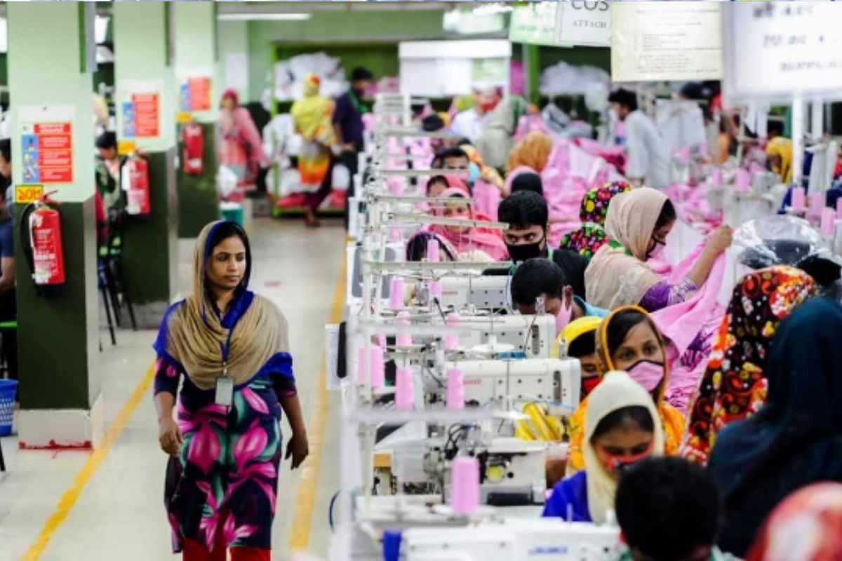 ১৫ মাসে ভারত হয়ে ৪৬২ মিলিয়ন ডলারের পোশাক রপ্তানি