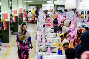 ১৫ মাসে ভারত হয়ে ৪৬২ মিলিয়ন ডলারের পোশাক রপ্তানি