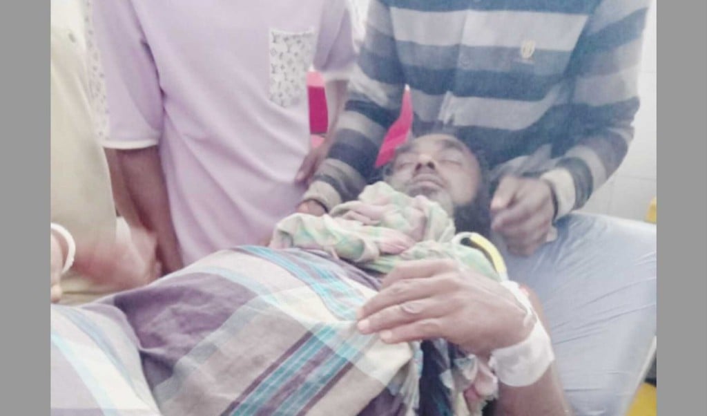 sadeq 2025 04 15T191435.715 1744722892 টুঙ্গিপাড়ায় বড় ভাইকে কুপিয়ে জখম করলেন ছোট ভাই