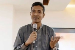 ‘জুলাই নিয়ে ইতোমধ্যে যথেষ্ট চেতনাব্যবসাও হয়ে গেছে, জুলাই বেঁচে খাওয়া শুরু করেছে অনেকেই’