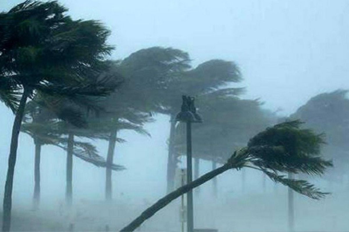 সারা দেশে তীব্র কালবৈশাখী ঝড়ের আশঙ্কা