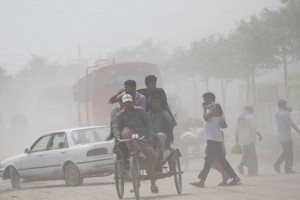 আজও বায়ুদূষণে শীর্ষে ঢাকা, বাতাস অস্বাস্থ্যকর