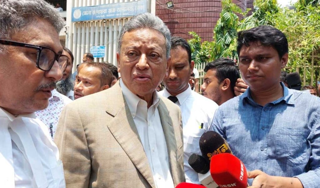 আমির খসরু 1745740044 নিরাপদ সড়ক আন্দোলনে যড়যন্ত্রের অভিযোগ, খসরুসহ ৫ জন খালাস