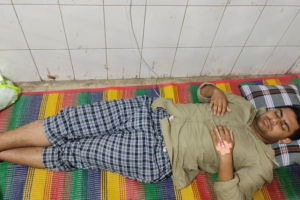 কুষ্টিয়া ইসলামী বিশ্ববিদ্যালয়ে ছাত্রলীগের ট্যাগ দিয়ে সাংবাদিককের উপর হামলা