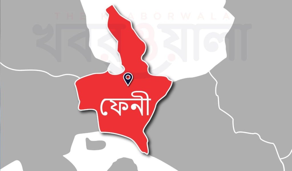 এক আসামিকে ছিনিয়ে নিতে পুলিশের ওপর হামলা গ্রেপ্তার ৩ 1745927022 ফেনীতে আসামিকে ছিনিয়ে নিতে পুলিশের ওপর হামলা, গ্রেপ্তার ৩
