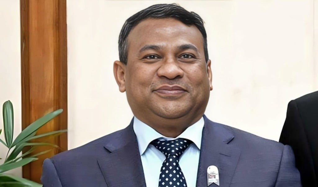 এনএসআইয়ের সাবেক ডিজি জোবায়ের ও তাঁর স্ত্রীর ৫টি ব্যাংক হিসাব ফ্রিজ 1745241438 এনএসআইয়ের সাবেক ডিজি জোবায়ের ও তাঁর স্ত্রীর ৫টি ব্যাংক হিসাব ফ্রিজ
