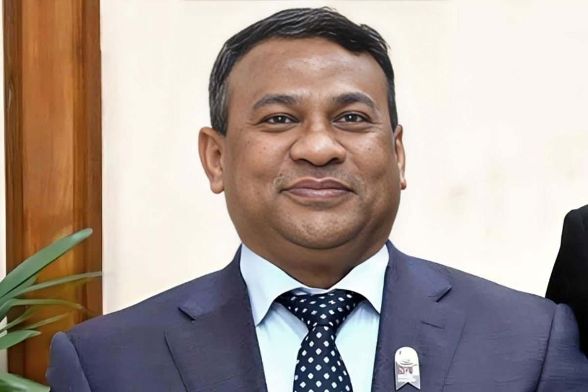 এনএসআইয়ের সাবেক ডিজি জোবায়ের ও তাঁর স্ত্রীর ৫টি ব্যাংক হিসাব ফ্রিজ