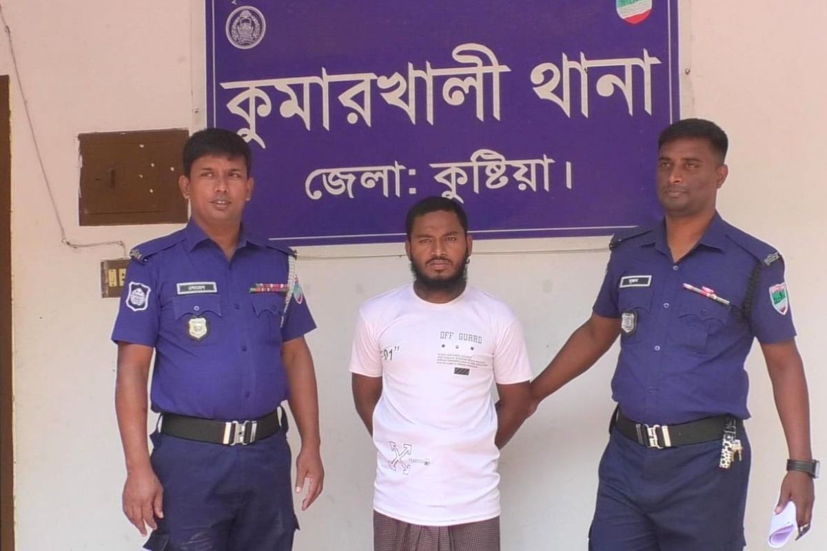 কুমারখালীতে মাদ্রাসাছাত্রকে ‘যৌন নিপীড়নের’ অভিযোগে শিক্ষক গ্রেপ্তার