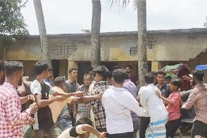 কুমিল্লায় বিএনপির ওয়ার্ড কমিটি নিয়ে পৃথক সংঘর্ষে আহত ৩০