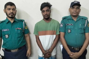 চট্টগ্রামে ডাবল মার্ডারে অংশ নেওয়া যুবক গ্রেপ্তার