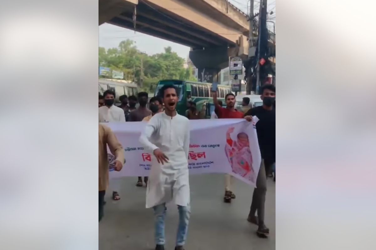 চট্টগ্রামে যুবলীগের ঝটিকা মিছিল, আটক ৩