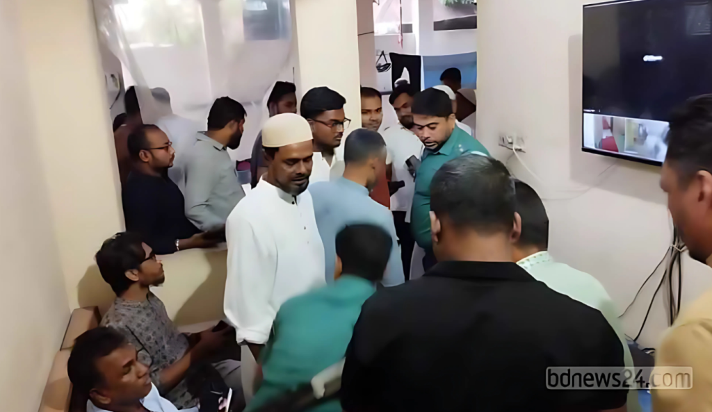 টঙ্গি 1744990657 টঙ্গীতে ফ্ল্যাটে মিললো দুই ভাই-বোনের গলাকাটা মরদেহ