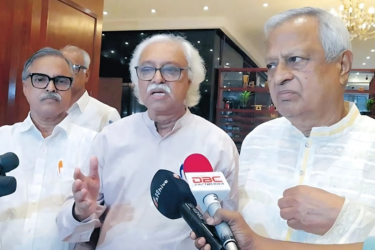 ডিসেম্বরের আগেই নির্বাচন চায় বামদলের নেতারা