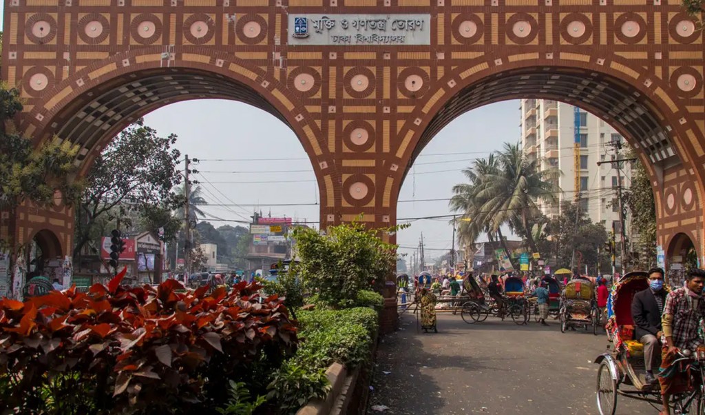 ফের ঢাবি ক্যাম্পাসে যান চলাচল নিয়ন্ত্রনের নির্দেশ 4 ঢাবি 1744001834 ফের ঢাবি ক্যাম্পাসে যান চলাচল নিয়ন্ত্রনের নির্দেশ